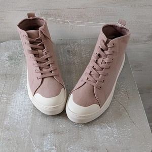 Universal Thread Mauve High Top Canvas Sneakers Size 8.5 NWT